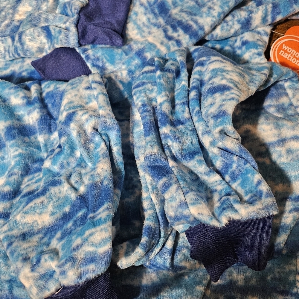 NEW Wonder Nation Blue Shark Juniors Onesie Hooded 10-12 - Picture 8 of 11